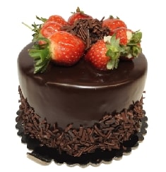 4 kişilik çikolatalı yaş pasta Doğum günü pastası Siirt pasta