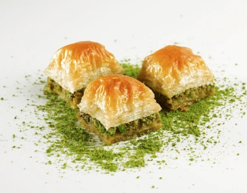 750 Gr Fıstıklı Baklava - Yoğun Fıstıklı Lezzet Siirt pasta