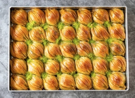 Taze Fırınlanmış 2500 Gr Midye Baklava Siirt pasta